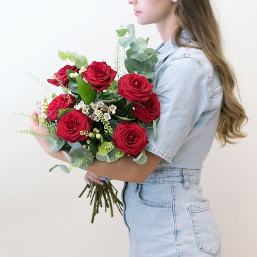 Bouquet de roses Rouge festif et son ourson Harry