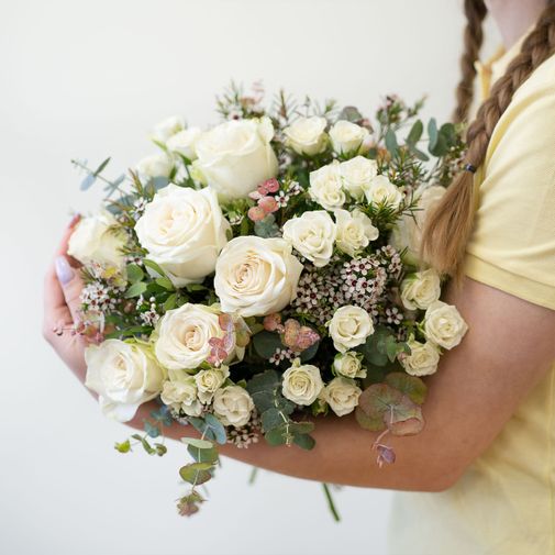 Bouquet de roses Vert coton et ses amandes au chocolat