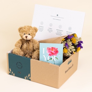 null L'Attendrissant  - Fleurs séchées, peluche & carte Naissance